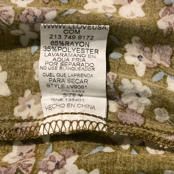 LoVE USA Boho Style Pullover Tunic Top - Picture 9 of 9